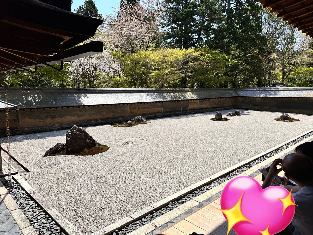 「一泊二日で母と2人京都旅行してきたー!天気にも恵まれて、桜も満喫できたし、食べた」|ちゅんたろのイラスト
