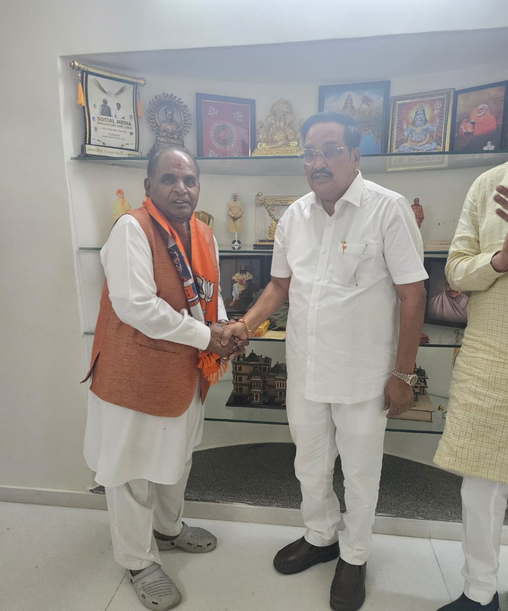 Gujarat BJP re-inducts Soma Ganda Patel, Kishansinh Solanki