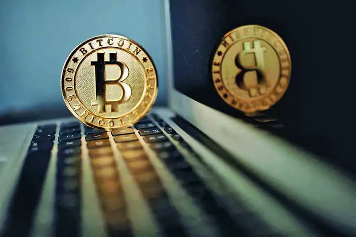Business Insider India🇮🇳 (@biindia) on Twitter photo Fervent Bitcoin trading approaches fresh supply crunch; Here’s what this week’s ‘halving’ event implies
#Bitcoin #cryptocurrency
businessinsider.in/cryptocurrency…
By <a href="/deekshith_np/">Deekshith Nevil Pinto</a> Fervent Bitcoin trading approaches fresh supply crunch; Here’s what this week’s ‘halving’ event implies
#Bitcoin #cryptocurrency
businessinsider.in/cryptocurrency…
By <a href="/deekshith_np/">Deekshith Nevil Pinto</a>