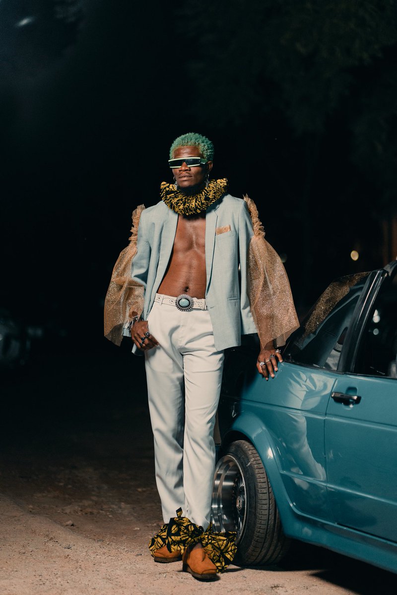 TLowBaddest's tweet image. I chose to be different 🟢  #Differentpatterns 
@Lawrenzos_Wurld 
@kooma_jnr  shot it