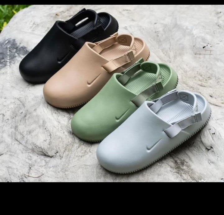 YoungCedrick07's tweet photo. @sarkodie Stocked! ✅

 NEXT Exclusive Shirts &amp; Nike Mule

¢150 &amp; ¢250

Nationwide Delivery &amp; Pickup

Reach me on WhatsApp No. 0554401672 or Instagram @cedrick.o7 https://t.co/icqgDXchcW