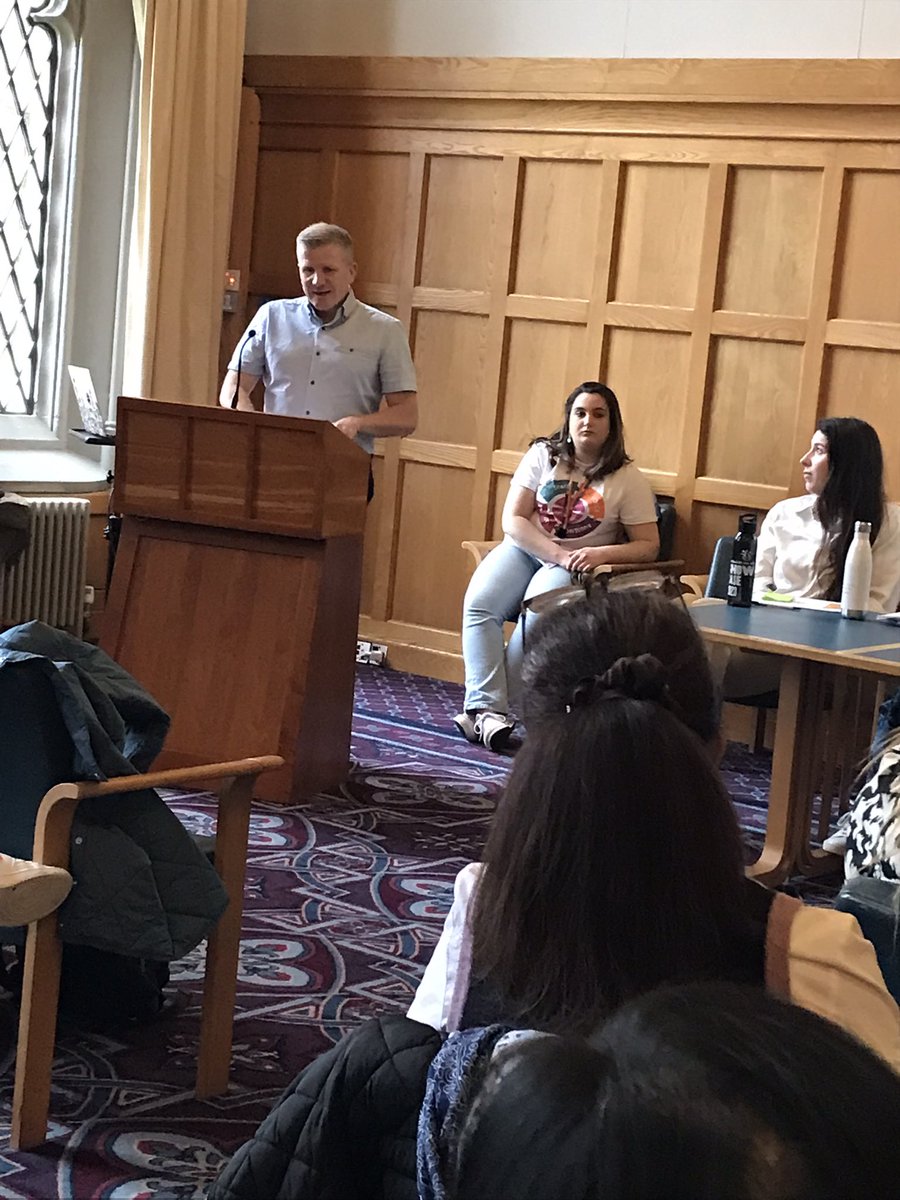 Delighted to hear from @ProfLauraLundy and <a href="/ChrisNICCY/">Chris Quinn</a> at the #LeadingLundy Event at <a href="/QUBelfast/">Queen's University Belfast 🎓</a> this morning. Oberstown represented by our Advocacy Officer, Gráinne Smyth.