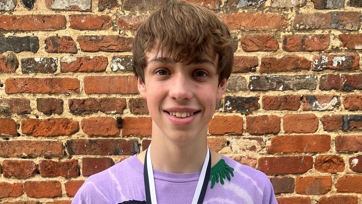 Congratulations to Benji Stevenson (M5) who won the regional heat in his category for aerial hoop at the UK Aerial Performance Championships 2024 over the Easter holiday. Well done Benji! 🥇⁠ ⁠ #thevoiceofperformance #oneschoolmanyvoices