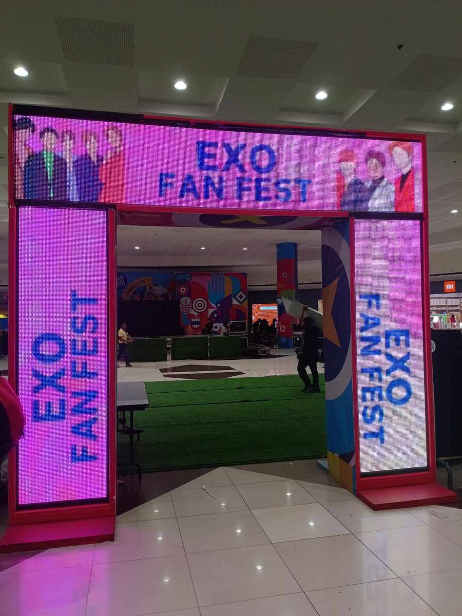 EXOLArcade's tweet photo. That was indeed a memorable celebration yesterday with our fellow EXO-Ls ๐ซถ
We'd like to thank everyone who attended and joined the fun yesterday. Till our next fan gathering! ๐โโ๏ธ๐ค
Thank you @smsupermalls for making this event possible for us. ๐
#EXOFANFEST #EXOLARCADE https://t.co/T5EWfqX7hW