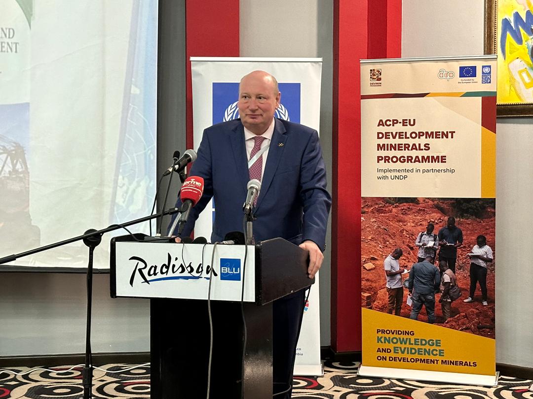 UNDPZambia's tweet photo. 140 ppts from African, Caribbean &amp; Pacific countries are in 🇿🇲 to represent dev minerals &amp; #ASM sector➡️ share knowledge &amp; innovtns in #artisanal &amp; s/scale mining 4 more sustainable &amp; incl. mining practices &amp; on v/addition 2 Dev Minerals. Tx @EU_Commission &amp; @PressACP 4 support. https://t.co/jejloXVJba