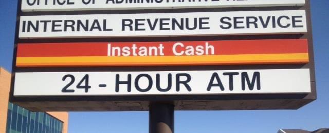 markarmstrong's tweet photo. The IRS has a cash machine? More like a 'tax-machine' for all the cash they're taking from us!  lol. Happy Tax Day! https://t.co/FSdONpmefg
