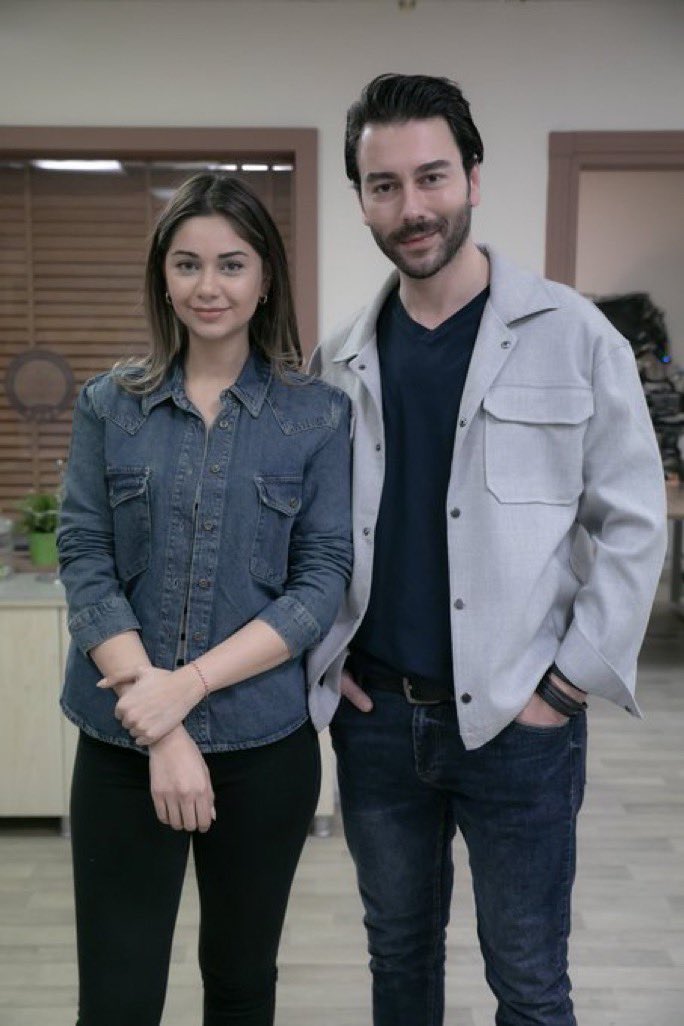 Ece Aydemir &amp; Oğuz Peçe 💫

#ArkaSokaklar #CanEm