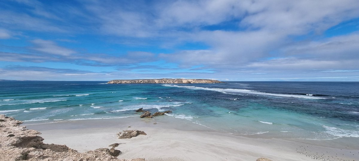 Golden Island, SA
(Off of Coffin Bay National Park)
#travel
#travelling 
#vanlife 
#lifeontheroad 
#lifeinthevan
#livelovelife