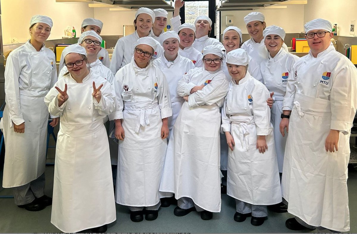 Huge thank you to @BishopstownCU for their very generous support of @TeamUpInclusion over the years, including sponsoring these lovely chef uniforms! 🙌🙌🙌👩‍🍳👩‍🍳👩‍🍳