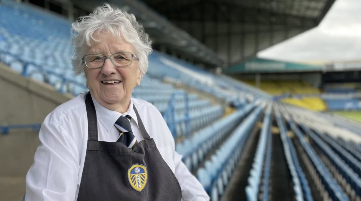 Huge shout out to 89-year-old long serving club employee Annie Cochrane who has been working in the catering department for Leeds United for 23 years. She was a finalist for the 2023/24 EFL Club Employee Award last night. #LUFC