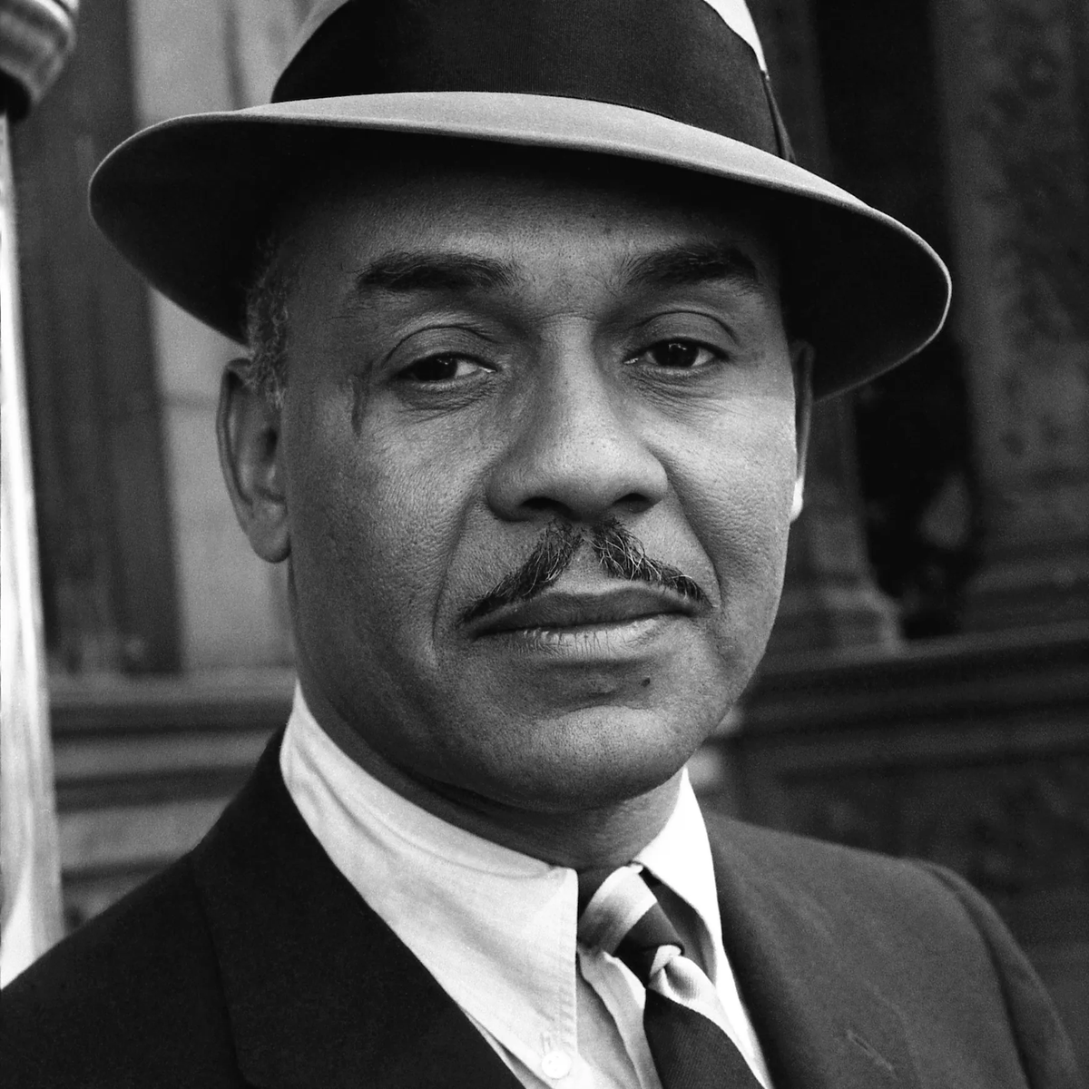 cultiveesprit's tweet photo. “I assign myself no rank or any limit, and such an attitude is very much against the trend of the times. But my world has become one of infinite possibilities.”
#RalphEllison https://t.co/Va4E9ndmem