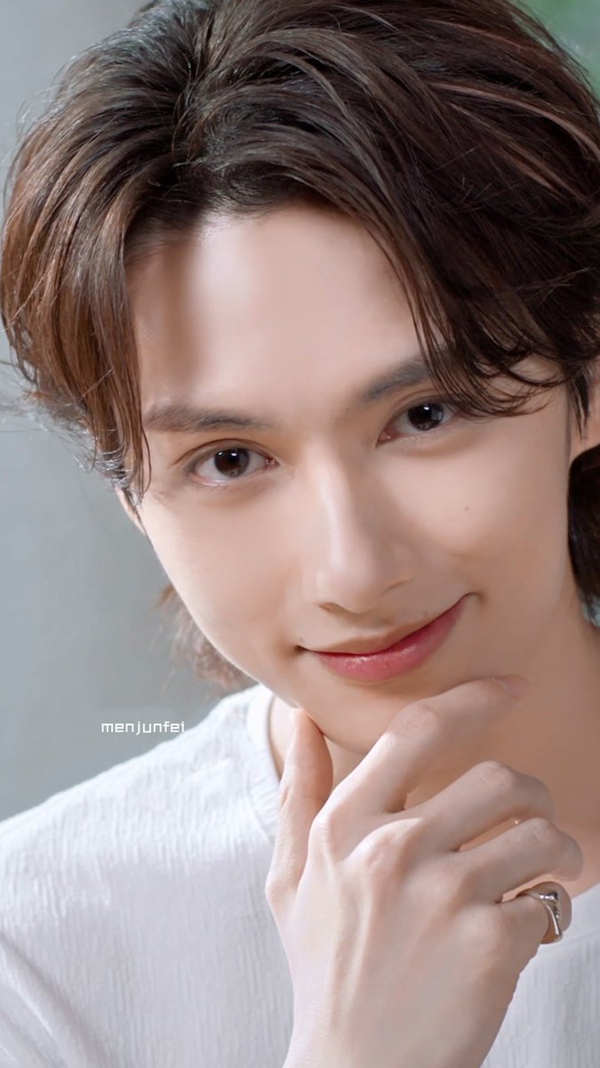 menjunfei's tweet photo. #JUNxFILORGA #준 #JUN #文俊辉 @pledis_17 https://t.co/G3cI9tuJce