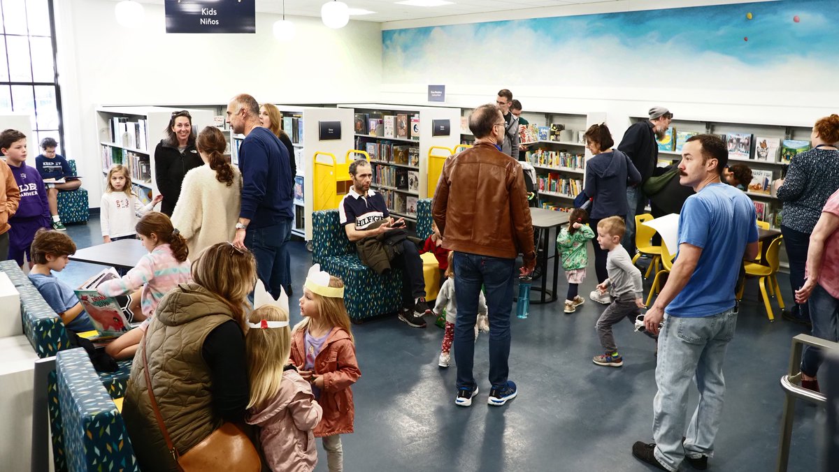 Thank you for attending our Hyde Park Branch reopening celebration! Over 1,100 people visited the branch and experienced the refreshed space. Learn more about the Facility Master Plan renovation project --> cinlib.org/3Q5i1wJ