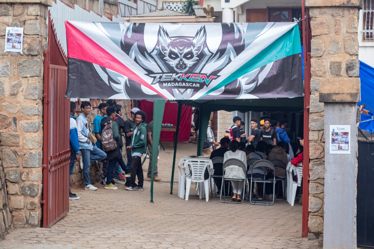 TekkenMadagasc1's tweet photo. Dojo NEXT LEVEL PLAY Round 2 is over !
The place was fully packed with 125 players🤩😍
Congrats :
🥇IZ | Yondaime
🥈GeS | Manounou
🥉Fabien
🖥️ VODS :
Part 1 : https://t.co/rl3pVX5LHY
Part 2 : https://t.co/rU9F8HpUak
See ya next month !
#Tekken8 #NLPlay #Madagascar #TWT2024 https://t.co/GlYBJfxfVb