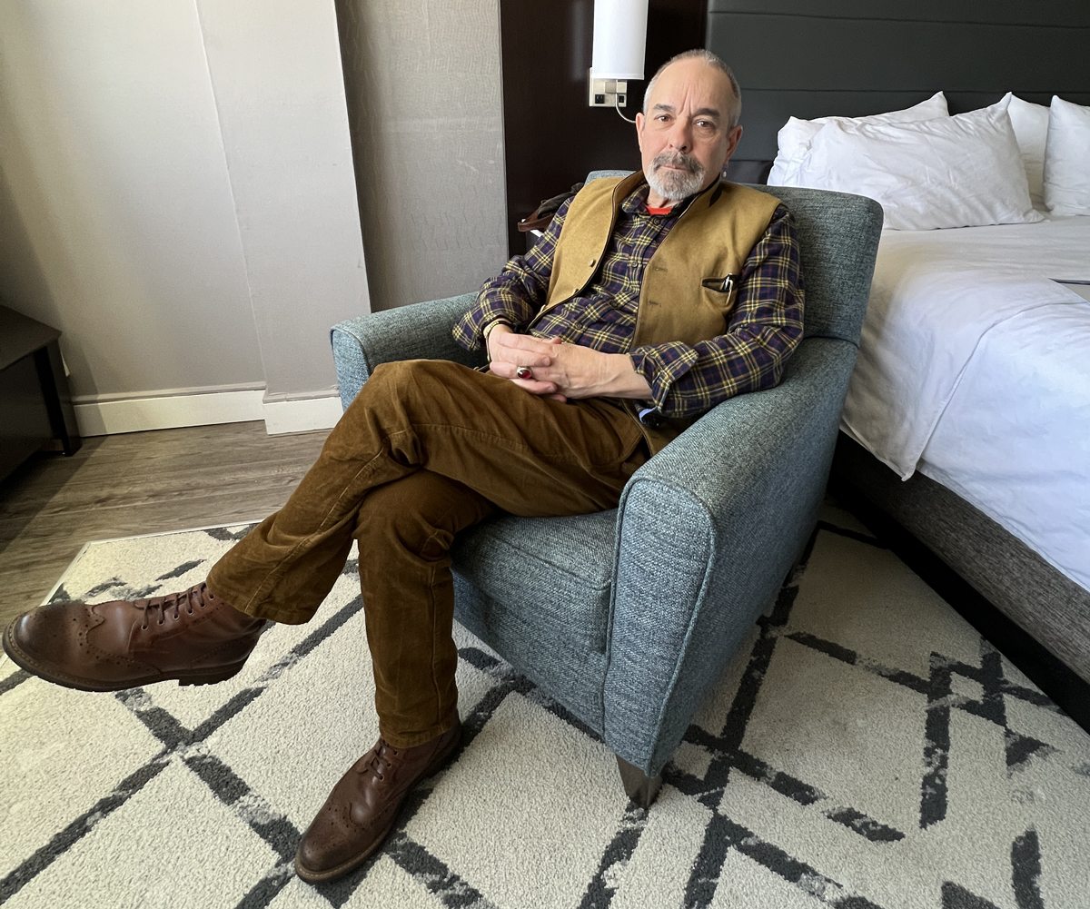 Echoes (@echoesradio) on Twitter photo Roger Eno is one of the pioneers of Ambient Chamber music. But over the last few years his music has become more neo-classical with albums on <a href="/DGclassics/">Deutsche Grammophon (DG)</a>. At <a href="/BigEarsFestival/">Big Ears Festival</a> '24, Roger Eno takes us down his pastoral path tonight on Echoes from PRX. wp.me/p4ZE0X-pVR Roger Eno is one of the pioneers of Ambient Chamber music. But over the last few years his music has become more neo-classical with albums on <a href="/DGclassics/">Deutsche Grammophon (DG)</a>. At <a href="/BigEarsFestival/">Big Ears Festival</a> '24, Roger Eno takes us down his pastoral path tonight on Echoes from PRX. wp.me/p4ZE0X-pVR