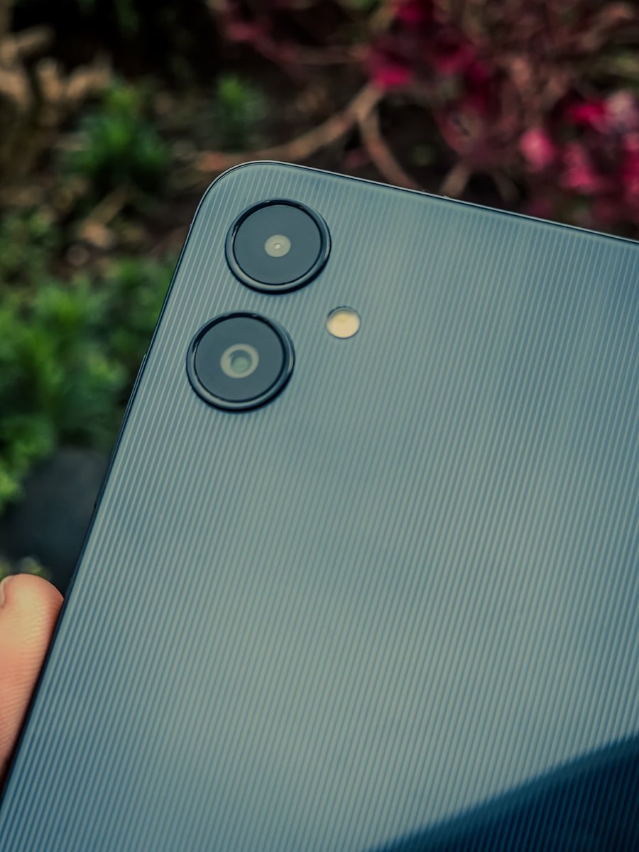 stevekimathi_'s tweet image. Stay tuned for the full review dropping this week.
@SamsungMobileKE

 #SamsungA05 #LongLastingBattery #GreatCamera #AffordablePhone