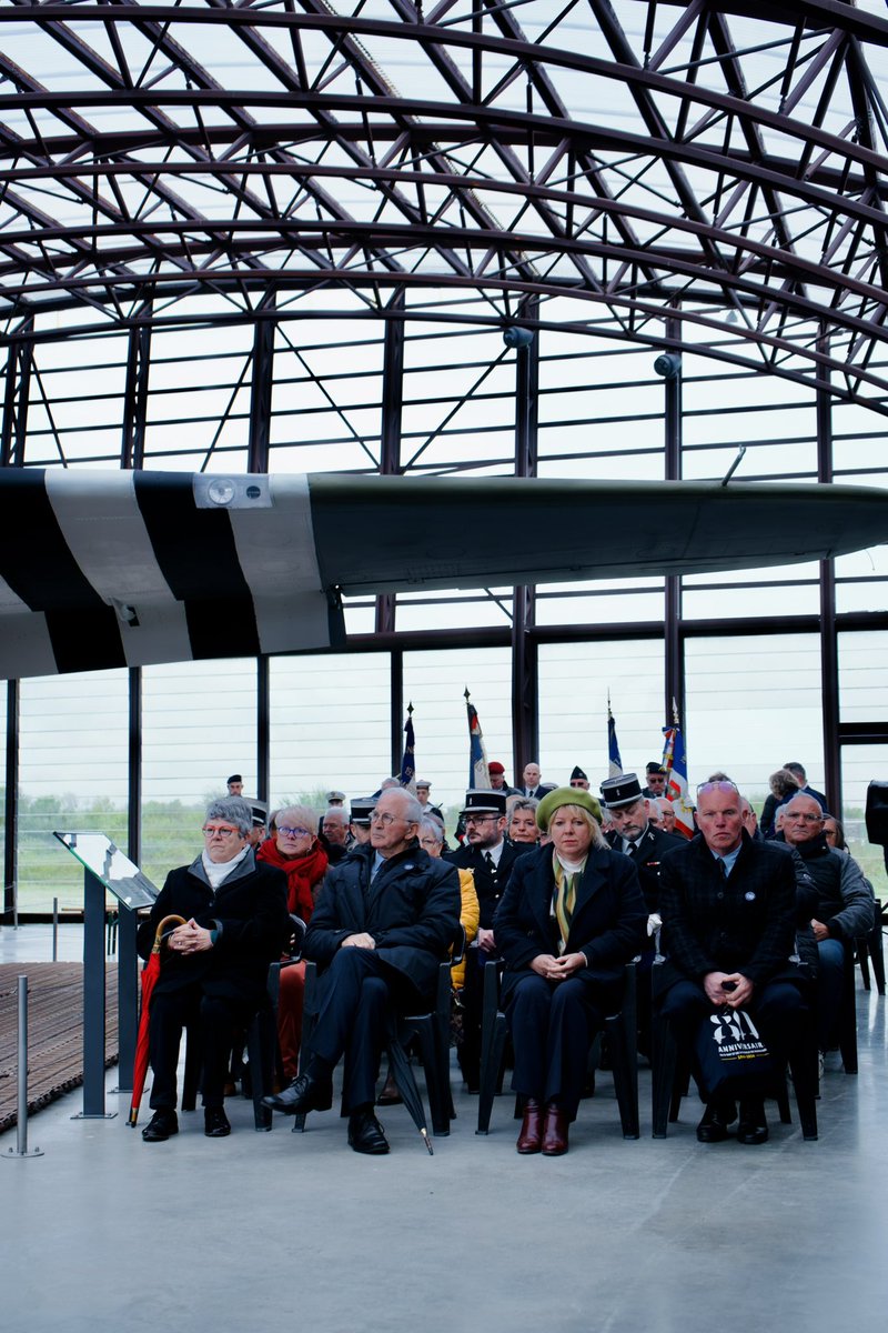 Jour 1️⃣ de mon itinéraire sur la #VoiedelaLiberté. À #UtahBeach, là où tout a commencé. Hommage aux soldats et aux vétérans, à leur courage, leurs sacrifices et leurs actes héroïques qui ont changé le cours de l’Histoire.