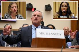 The moment RFK Jr was getting censored at a censorship hearing was the moment I decided I would be voting for @RobertKennedyJr