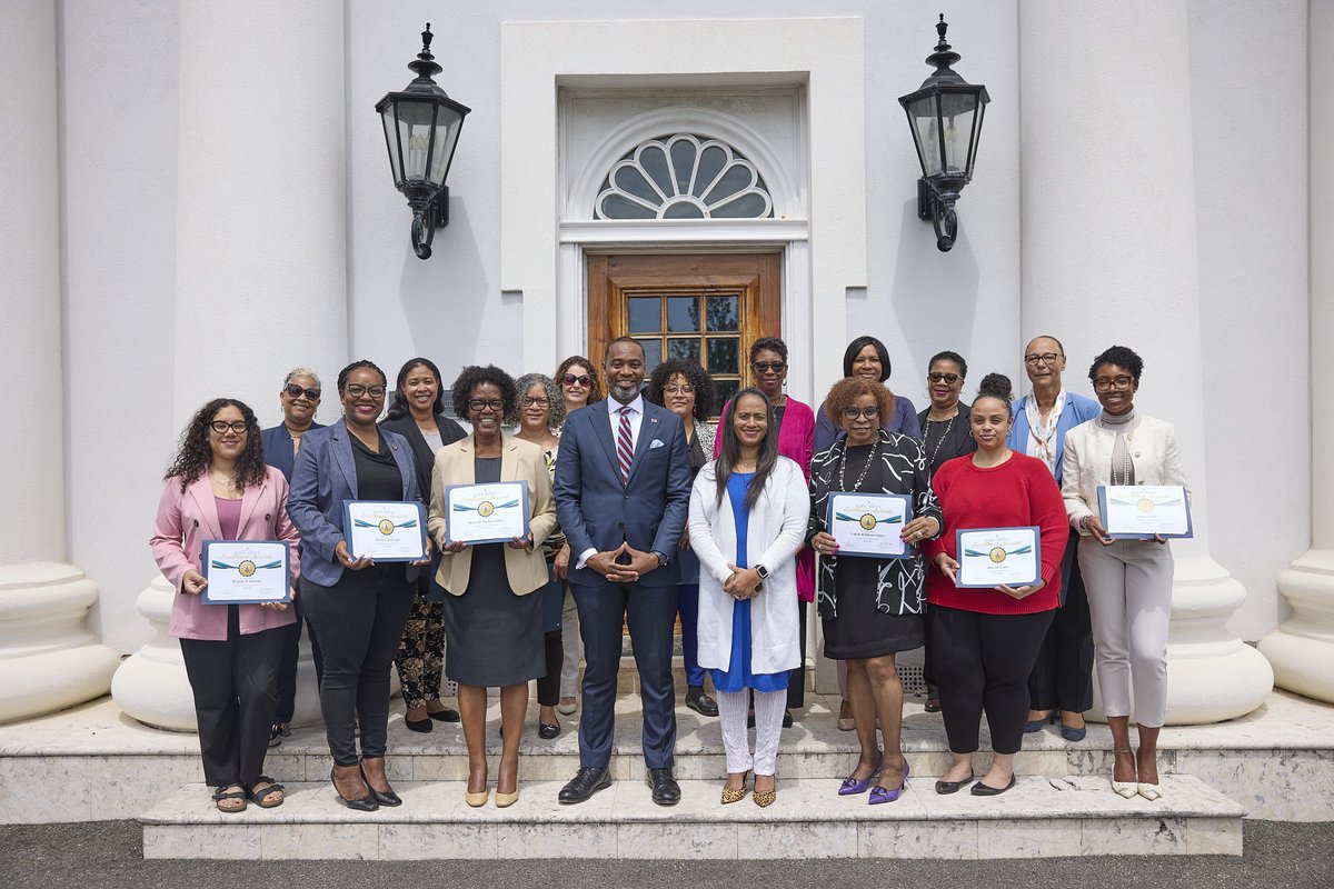 Congratulations to the Cross Ministry Team, the Public Service International Women’s Day Committee and the Wellness Committee for receiving the Public Service Excellence Award for March. These committees are being recognised for their exceptional efforts in organising an
