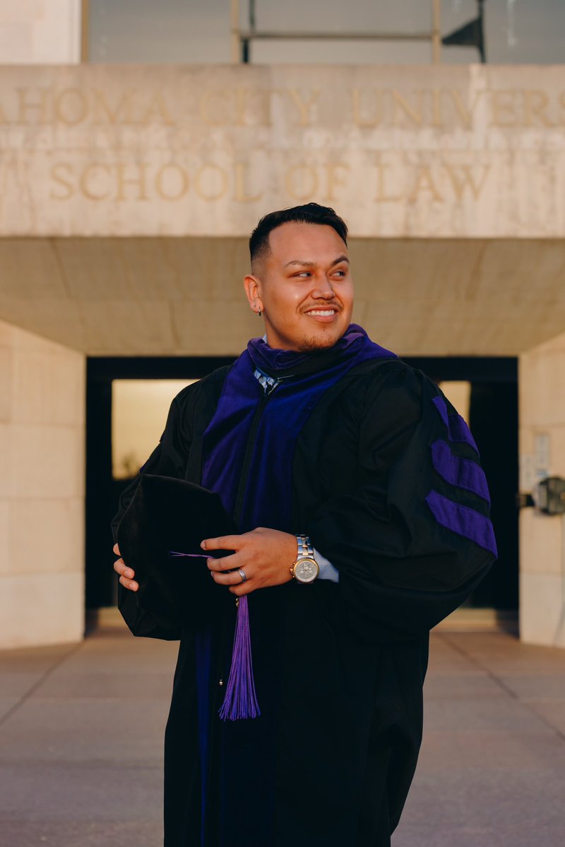 YALL I PASSED THE TEXAS BAR‼️‼️
IM OFFICIALLY GOING TO BE AN ATTORNEY ‼️
GRACIAS A DIOS Y LA VIRGEN‼️😭