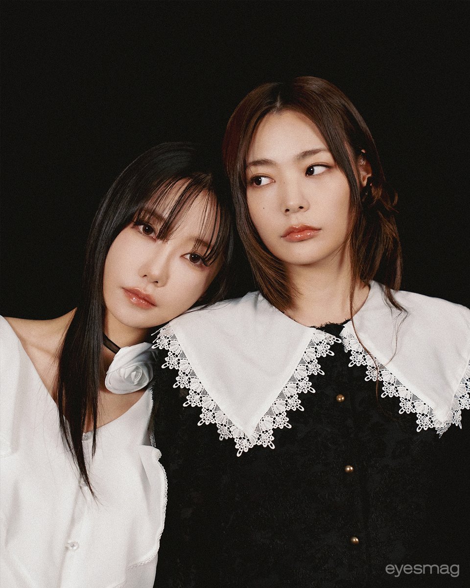 vsiyeon's tweet photo. eyes locked, no smile nor frown, just the gaze that makes us resemble idyllic dolls.. ᡣ𐭩 the charm, as if lifted from the pages of magical 𝗲̲𝘆𝗲̲𝘀̲𝗺̲𝗮̲𝗴𝗮̲𝘇̲𝗶̲𝗻̲𝗲̲, draws everyone in irresistibly, locking their gazes with ours and making them unable to look away. https://t.co/neUI4J7mbM