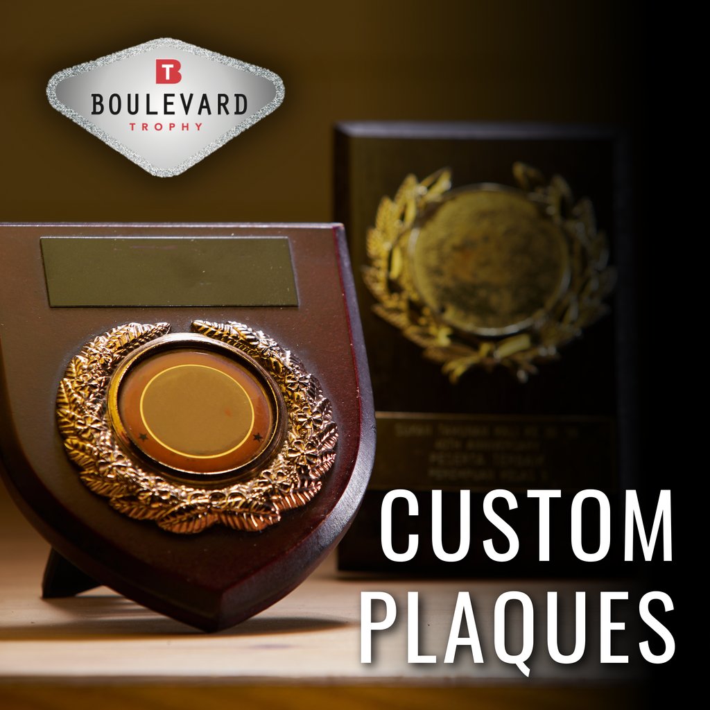 Plaques are always a nice gift to recognize a great achievement. View our wide selections of wood, metal & acrylic plaques in our showroom or online!
🏆
#trophy #engravings #awards #boulevardtrophy #Trophystore #Customawards #custom #plaques #gifts #marble #lasvegas #vegas #UNLV