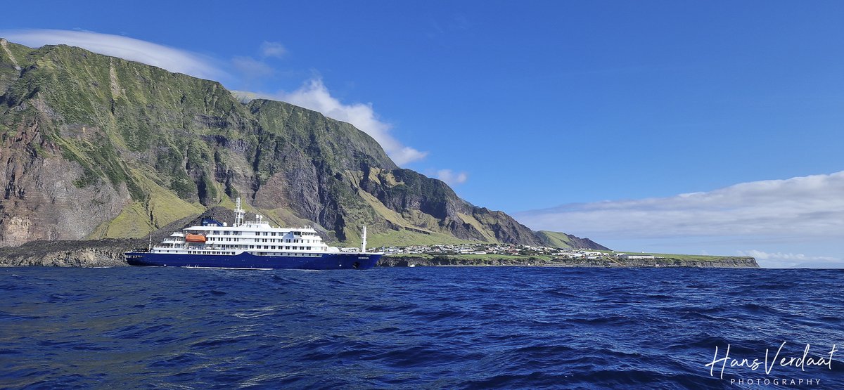 We have finally set foot on #TristandaCunha. With the warm welcome of the island's Administration and countless pictures taken, it's a day we won't soon forget! Join us on a voyage to the most remote inhabited island on Earth in 2025 👉oceanwide-expeditions.com/antarctica/cru…