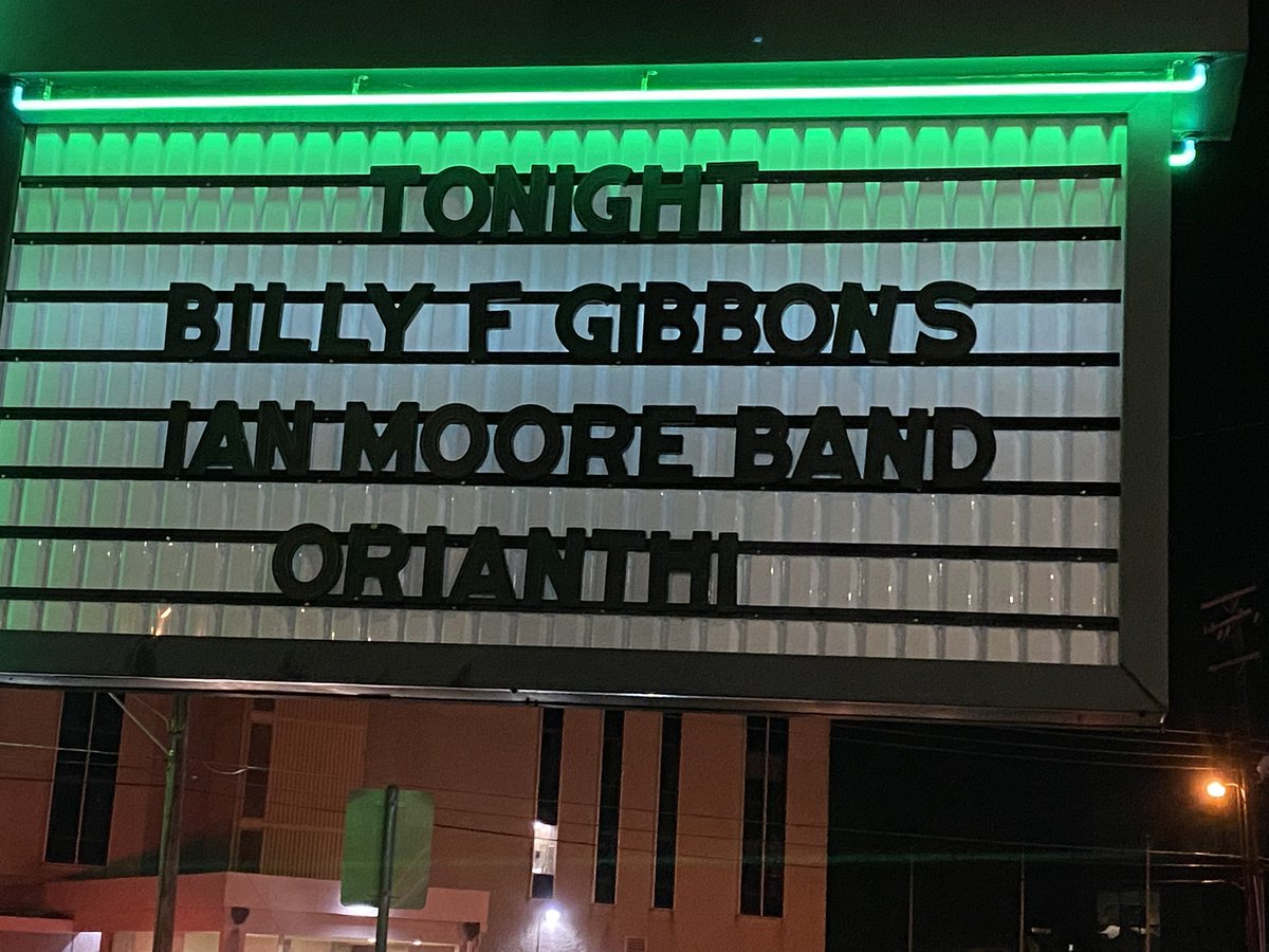 @orianthi Went to see Billy Gibbons in Ardmore Okla and the whole lineup was amazing, Orianthi slayed it!! New Fan for sure and will go see her again!!