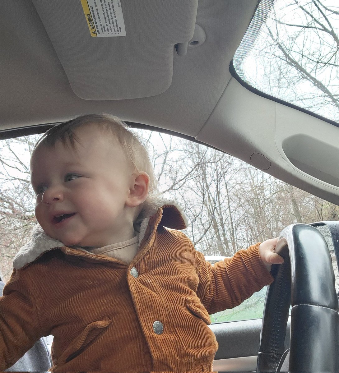 Jr took his first steps yesterday so I figured no better time to teach him how to back in a trailer. Should be able to back the boat in for me this summer 😉😁 (it was pretty awesome being there for his first steps)