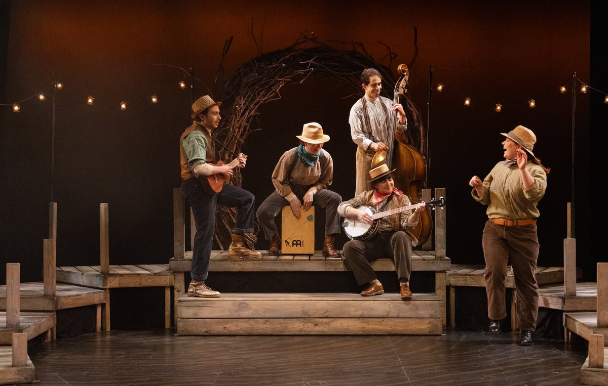 Only THREE more chances to see the wild folktale DARK OF THE MOON. Get your tickets while you still can! ❤️

Tickets available at youngcentre.ca

Production Photos: Cylla von Tiedemann.