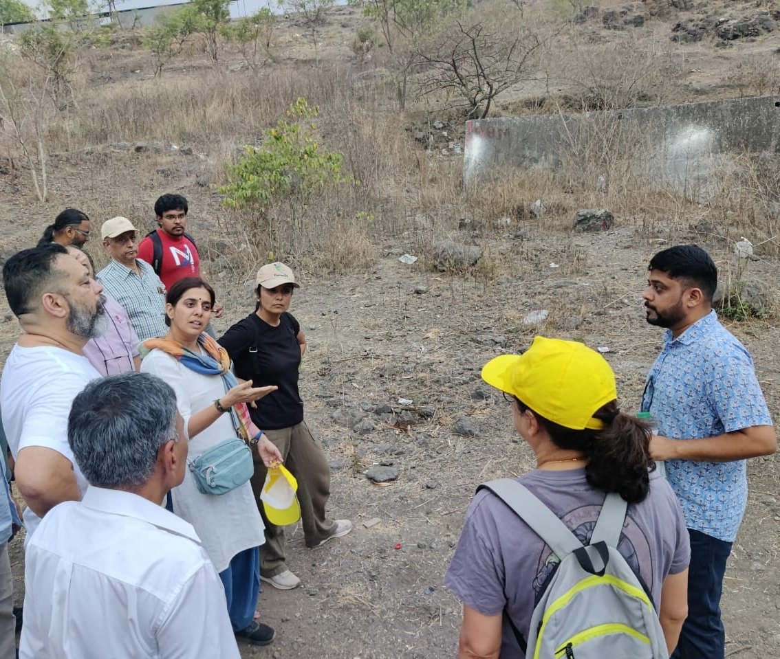 Coincidentally, on the day of the #Ralliversary the single member CEC appointed by the Supreme Court visited the site of the ill-proposed #BBPP road today. @VTBKS_Pune volunteers, citizen experts and local residents interacted while walking along the entire 2.1KM stretch.