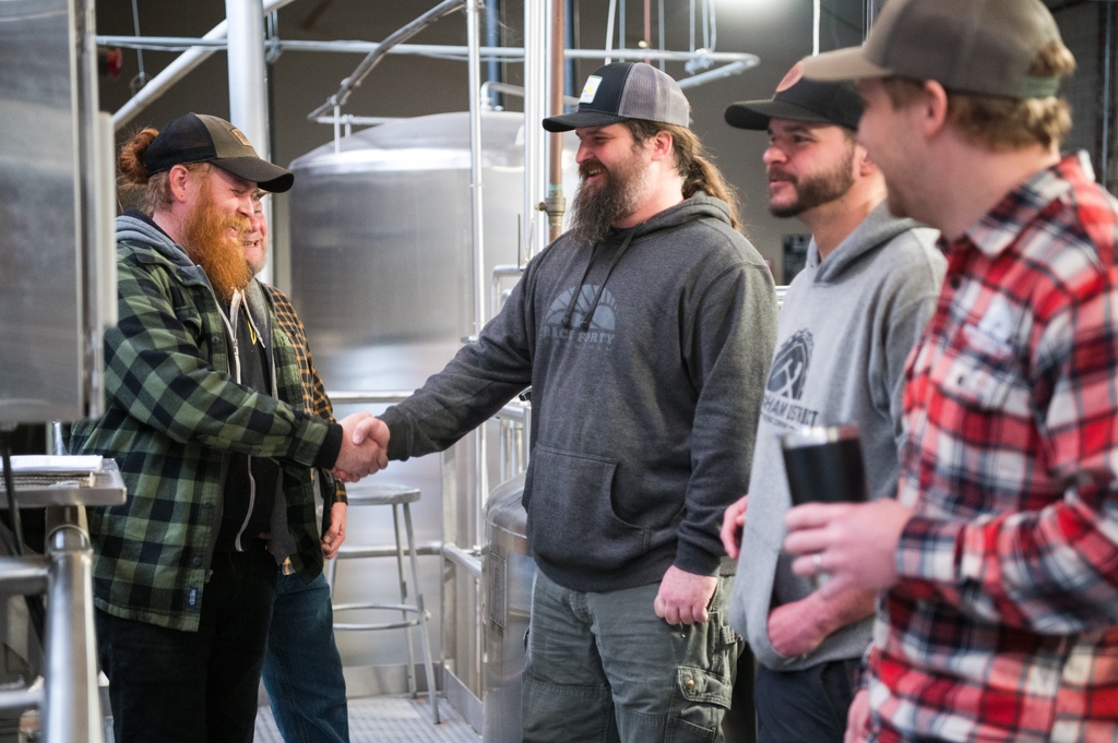 riverbendmalt's tweet image. Investing in Riverbend #craftmalt isn't just quality assurance or a value proposition– it's also a choice that ensures timely delivery of fresh ingredients, and human connection with our dedicated sales representatives. ⁠

Thanks for choosing #localmalt y'all!