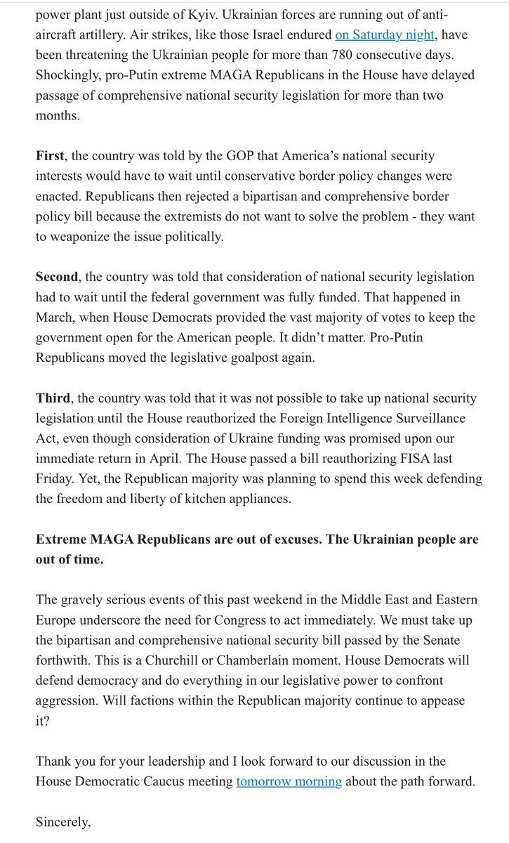 New letter from @RepJeffries: “We must take up the bipartisan and comprehensive national security bill passed by the Senate forthwith. This is a Churchill or Chamberlain moment.”