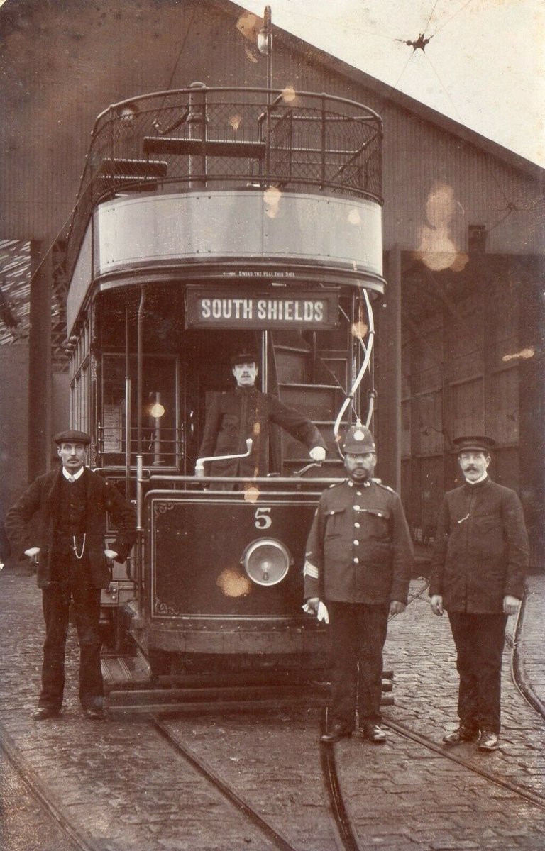 @Just_JanisB Early South Shields Corporation double decker tram with crew & Policeman. c. 1909. Jarrow shed I think.