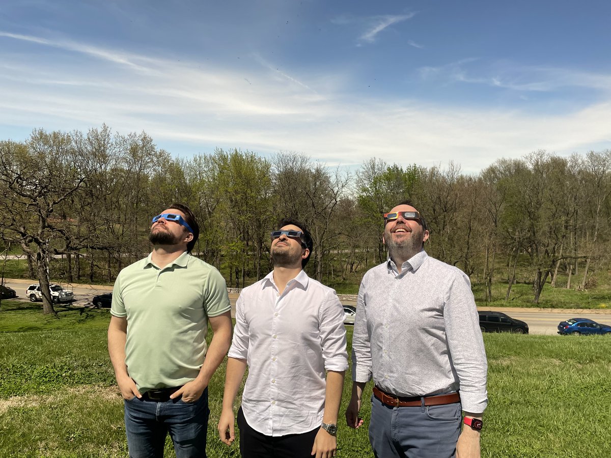 Had a great time presenting the book at @WashULaw and the @cordellinst with @neilmrichards last week--eclipse viewing included. Thank you Neil and Ryan!!