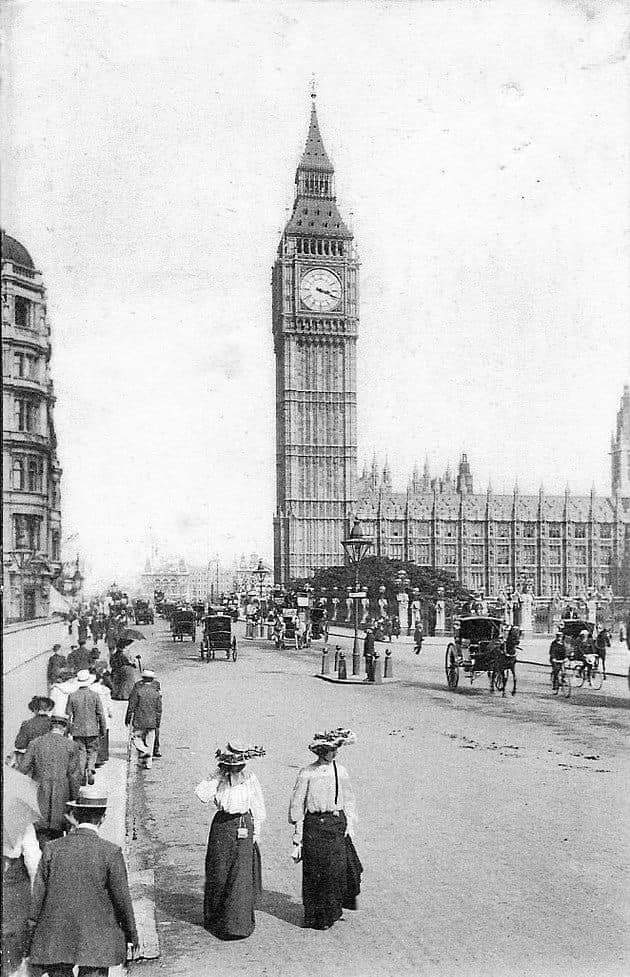 Parliament Square, London, 1915.