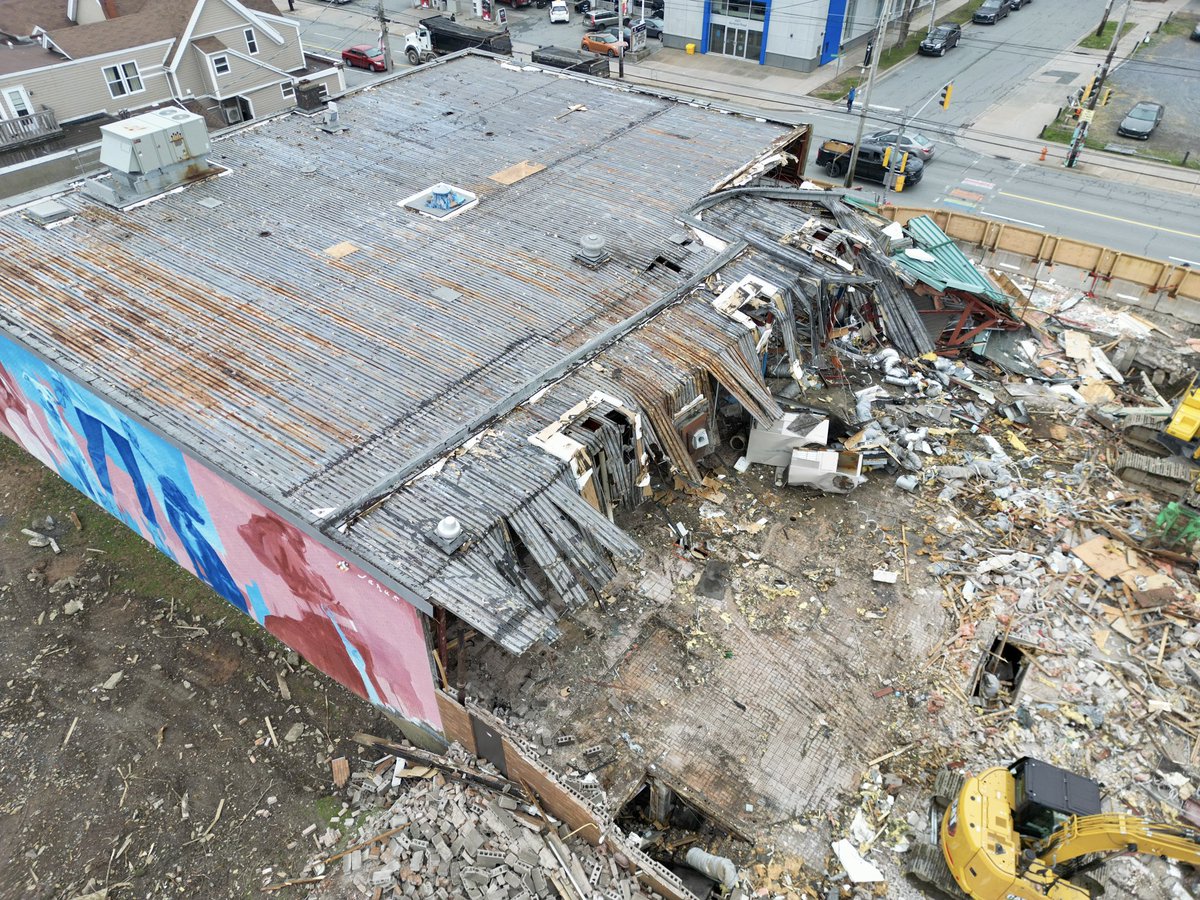 John van Gurp tweet media