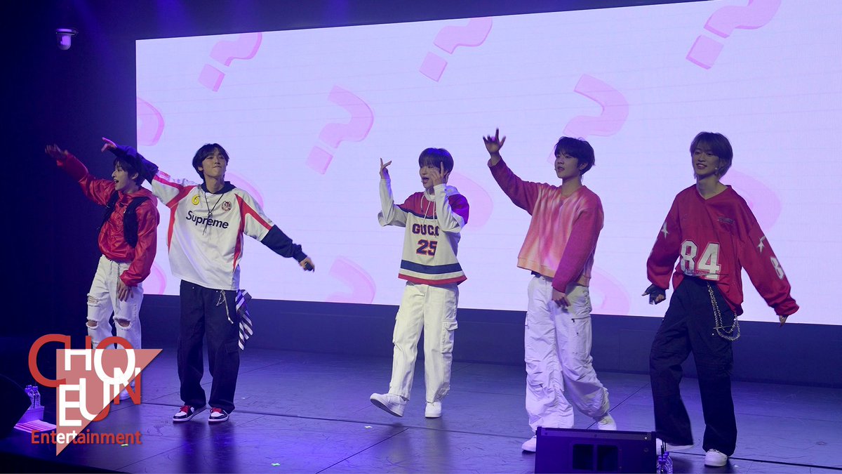 24Kplus_offcl's tweet photo. [🪩]
24K+(투포케이플러스) - 비밀인데 (FANCON ’TO FOR YOU‘ Live)

🔗https://t.co/WZ2dnQiUnf

#24Kplus #투포케이플러스 #비밀인데
#기용 #시우 #임찬 #유마 #타케루
#FANCON #TOFORYOU https://t.co/ui4WWp5I5K