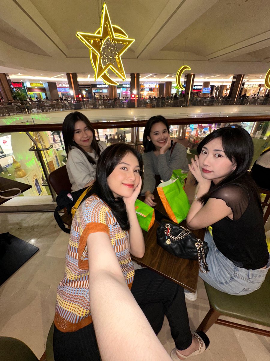 yessicatmra's tweet photo. izin post yappp heheheheh https://t.co/CWuJXAgKRa