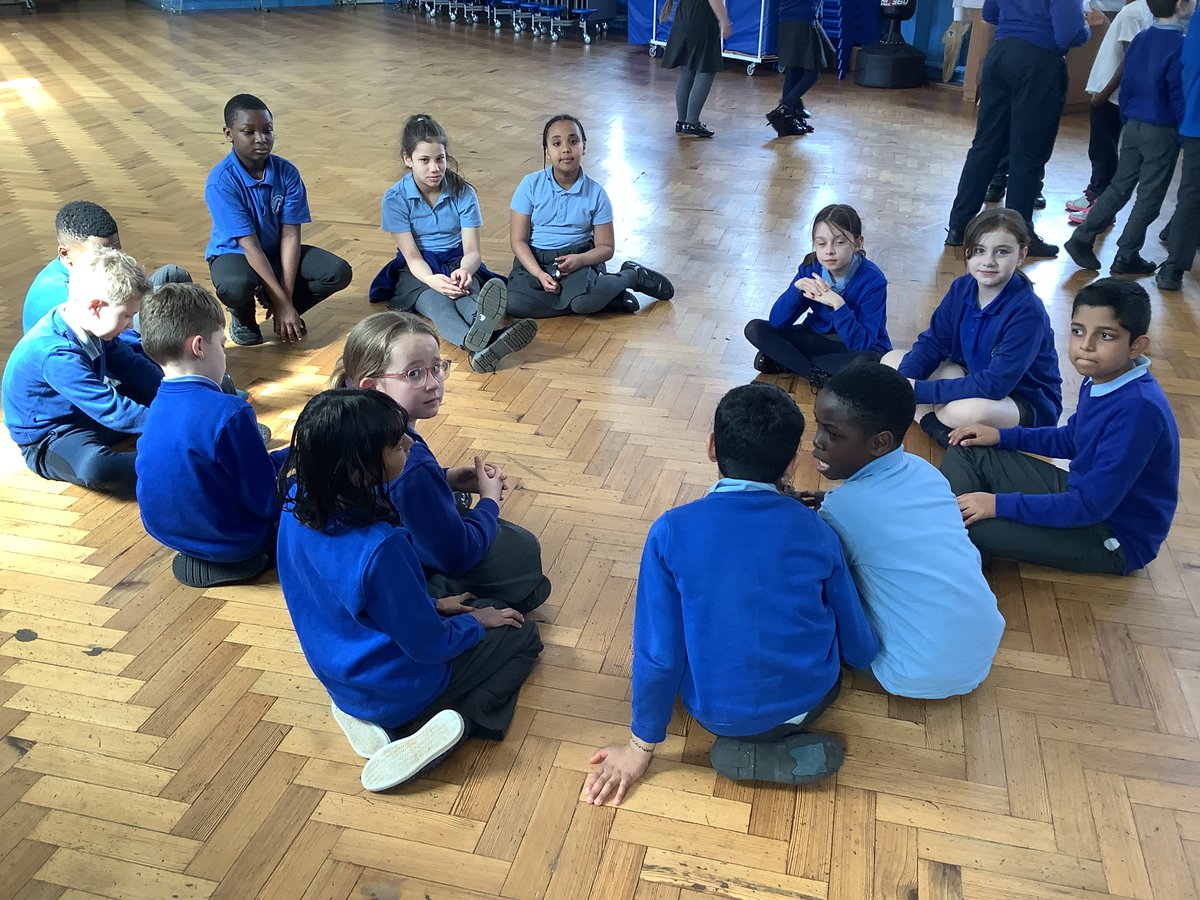 Year 4 enjoyed their singing workshop with students from the RWCMD today in preparation for our concert on April 29th.
