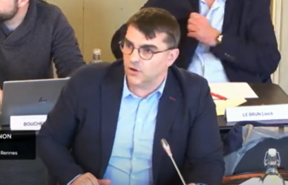 AgirPourRennes's tweet photo. ➡️ La politique que la majorité mène et intensifie depuis 10 ans ne trompe personne. Elle est purement électoraliste. 🎂 @CMRennes
@ouestfrance35 @MensueldeRennes @RAutrement 👉Cliquez ici pour voir l'intervention de Charles Compagnon : https://t.co/i59EYJtG1M https://t.co/pHSDRvUASQ