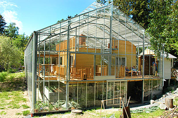 What do you guys think of this 'Naturhus'—a normal house with a greenhouse around it?
#ForeverSlate #MetalRoofing #LongIsland #Roofer