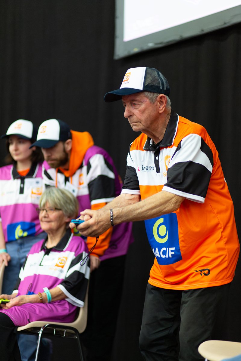 Le Trophée des Séniors, c'est aussi l'art de lancer parfaitement ! 

📷 <a href="/noemie_cal/">Mido 📸</a>