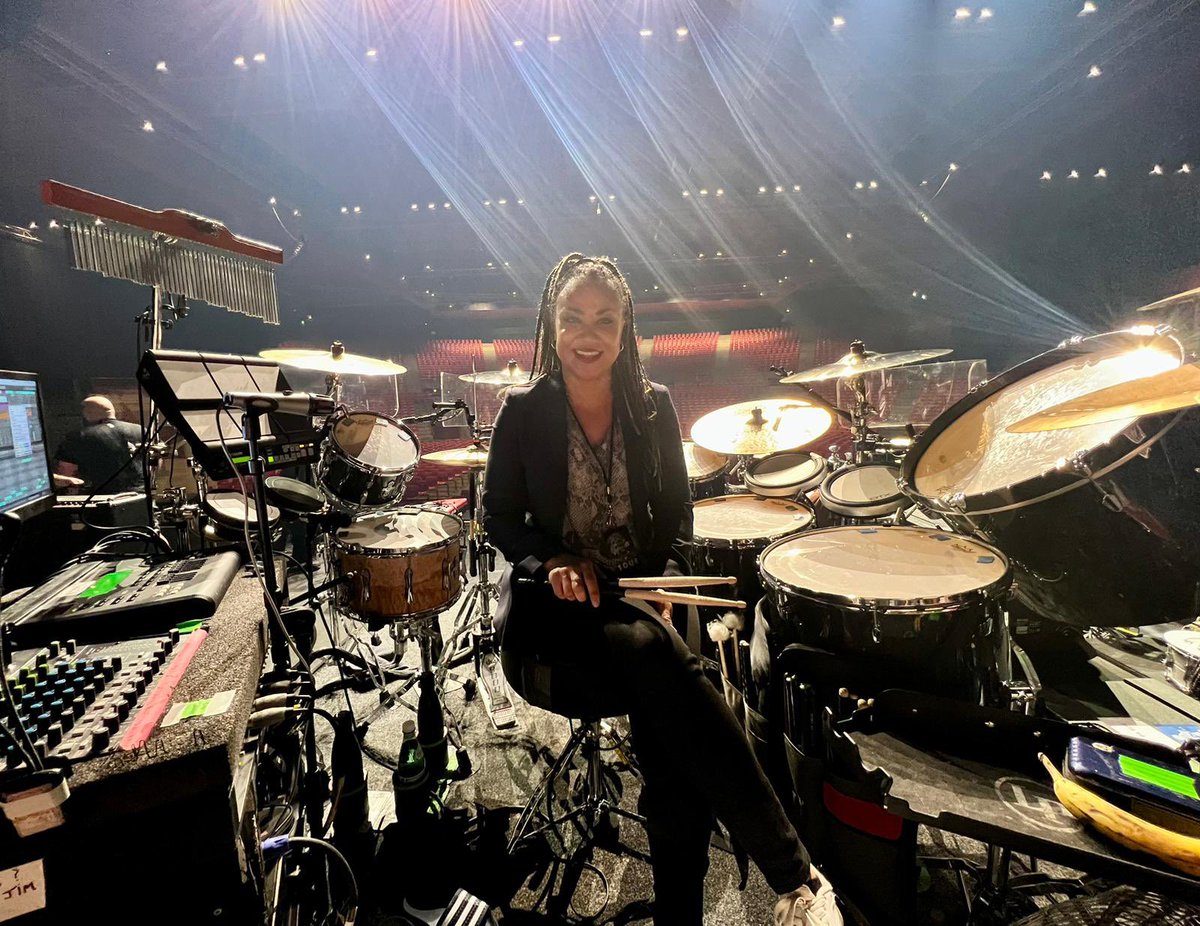 #Dijon tonight! I feel rested after our day off and ready to get back to it 💪🏽🥁 Who’s coming along? The venue is awesome so think it’ll be a vibey show! On at 8.30pm so if you’re coming then will see you soon 🥳🙌🏽 📸 - My drum tech Delboy @simplemindscom