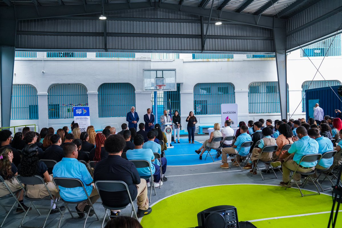 Hoy nos unimos al llamado del Departamento de Educación federal, junto con la Casa Blanca, para destacar la importancia de completar el formulario FAFSA como parte de los trámites de entrada a instituciones de educación superior. Exhortamos a estudiantes de cuarto año, a…