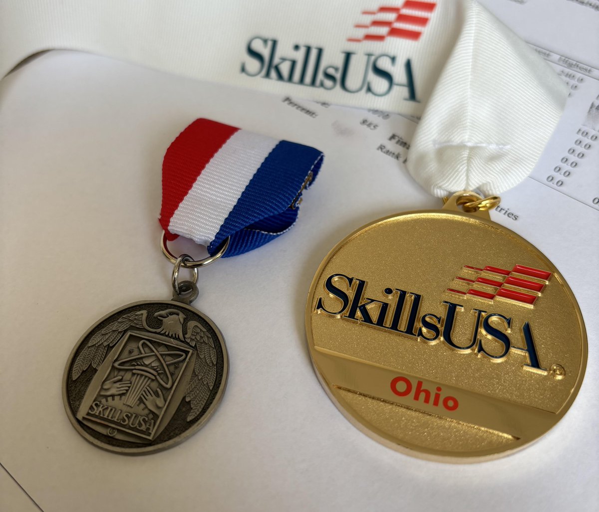 GreenmenGO's tweet photo. Congratulations to Aurora's own Bethany Lambertson (@ExcelFireEMS) for finishing 1st place in Ohio in CPR which secured her spot at @SkillsUSA Nationals!  @ExcelTECC @AHS_MH @AHS_SeanBaker @torresv4msu https://t.co/LRkbRgADa8