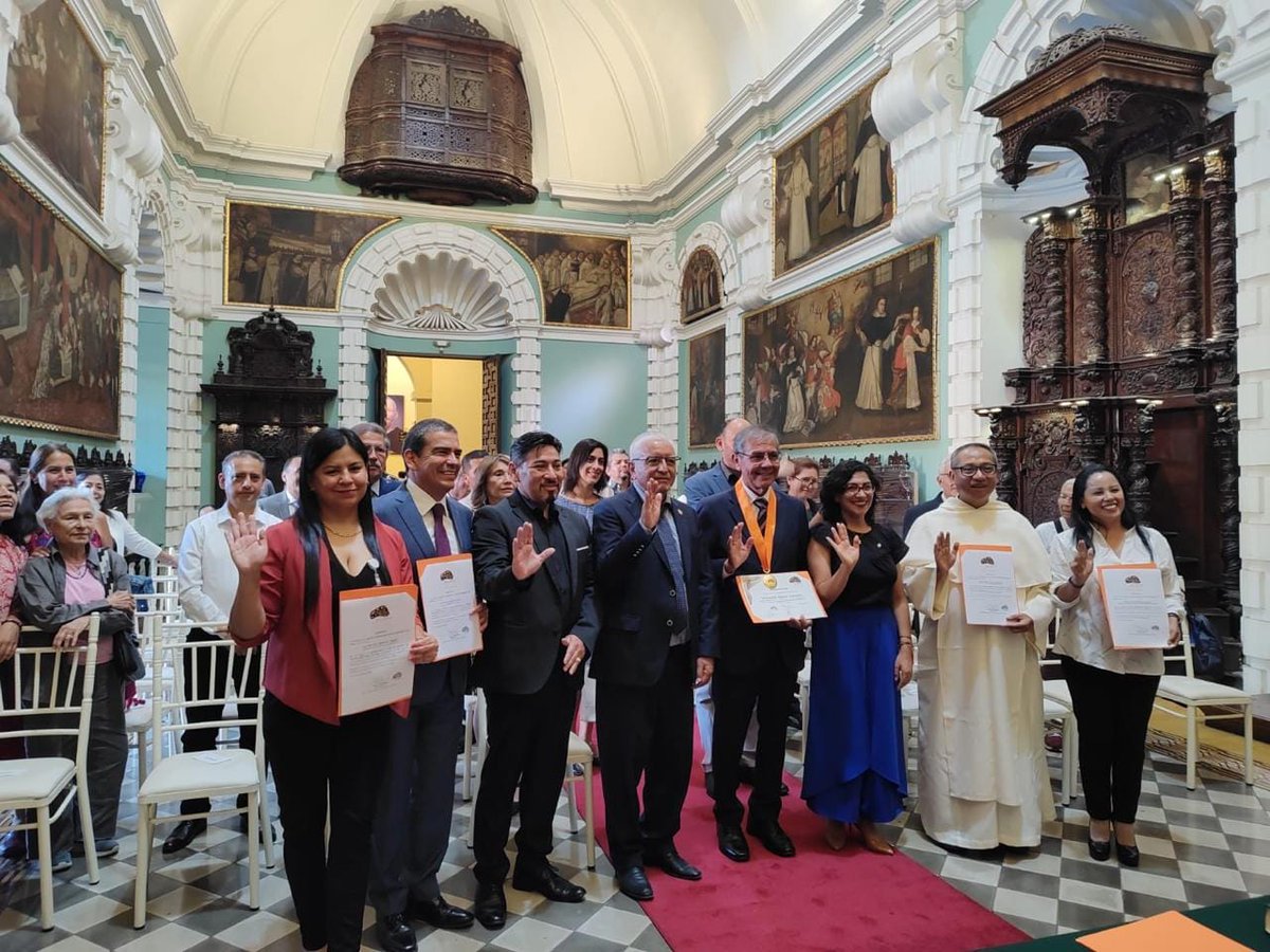 MuseosCHdeLima's tweet photo. #Cultura  Agradecemos a todas las personas que nos acompañaron en la ceremonia de Juramentación de la actual Junta Directiva de la Red de Museos del Centro Histórico de Lima 2024-2026. https://t.co/44N2CJcXf5