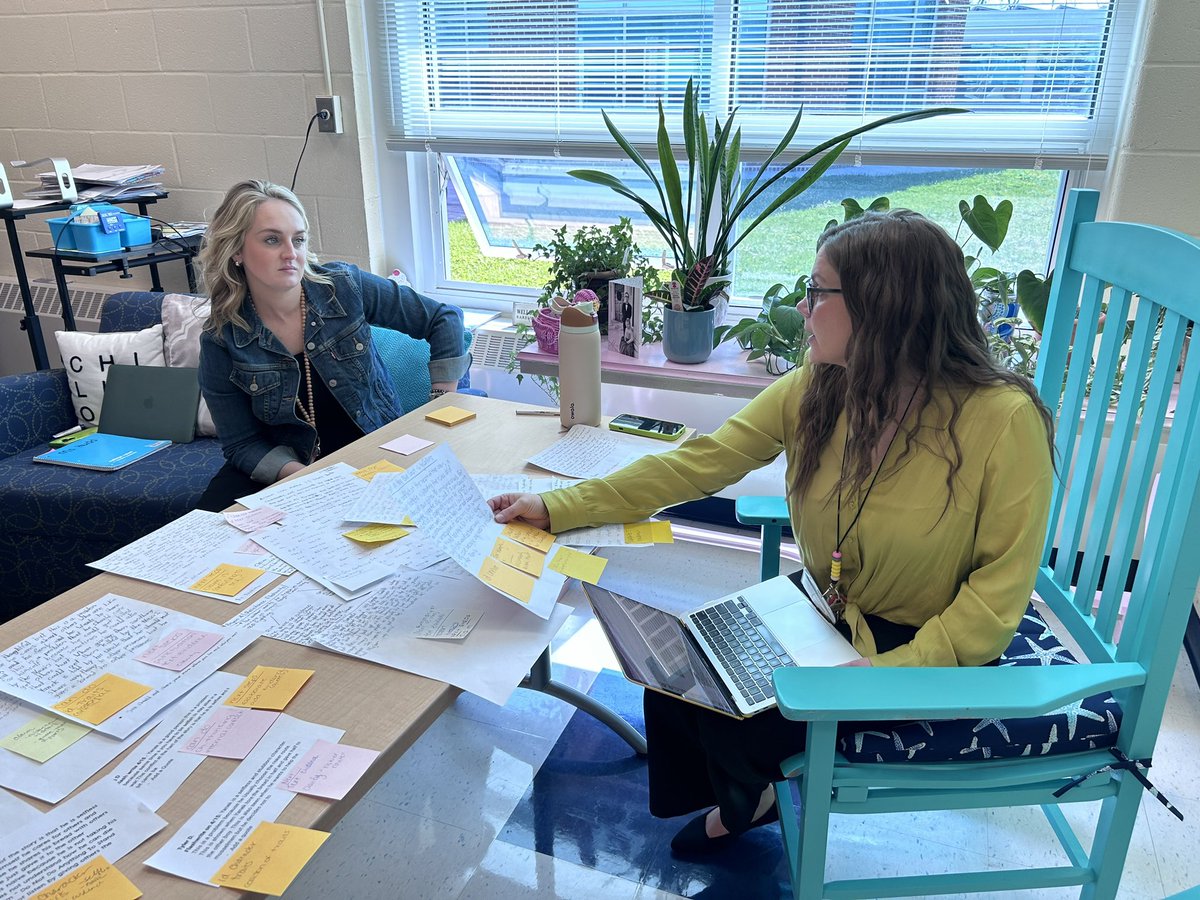 Mrs. Etense tweet media