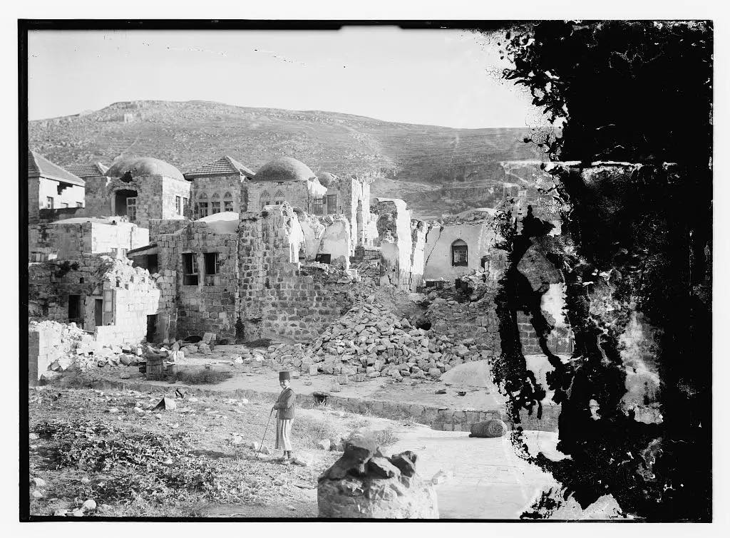 نابلس بعد الهزه الارضية التي ضربت فلسطين في تموز ١٩٢٧