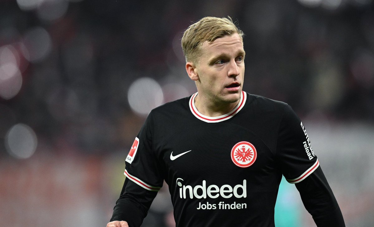 🚨 Donny van de Beek will return to Man United in June.

The buy option clause (€11m plus €3m add-ons) into loan deal will not be triggered by Eintracht Frankfurt.

🇳🇱 Dutch midfielder expected to look for new chapter, new club in the summer transfer window.